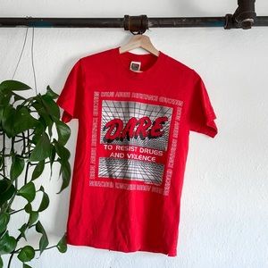 Vintage 1996 DARE campaign statement t-shirt